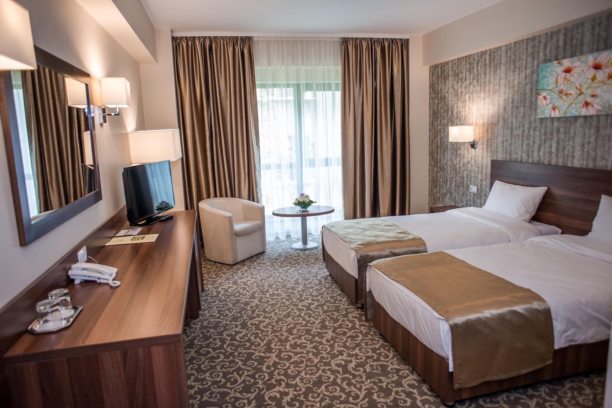 Hotel Arnia Yaş Dış mekan fotoğraf
