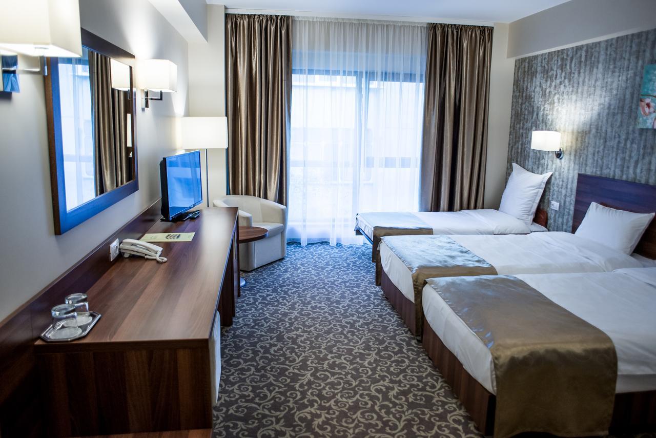 Hotel Arnia Yaş Dış mekan fotoğraf