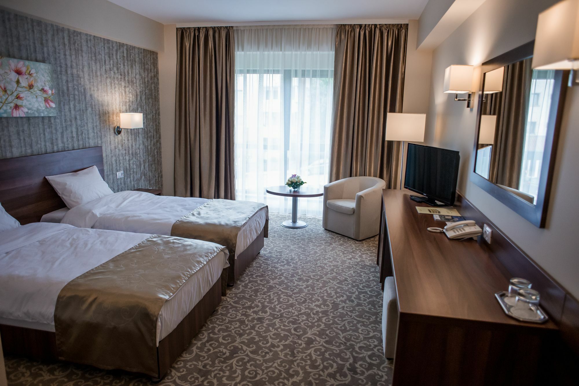 Hotel Arnia Yaş Dış mekan fotoğraf
